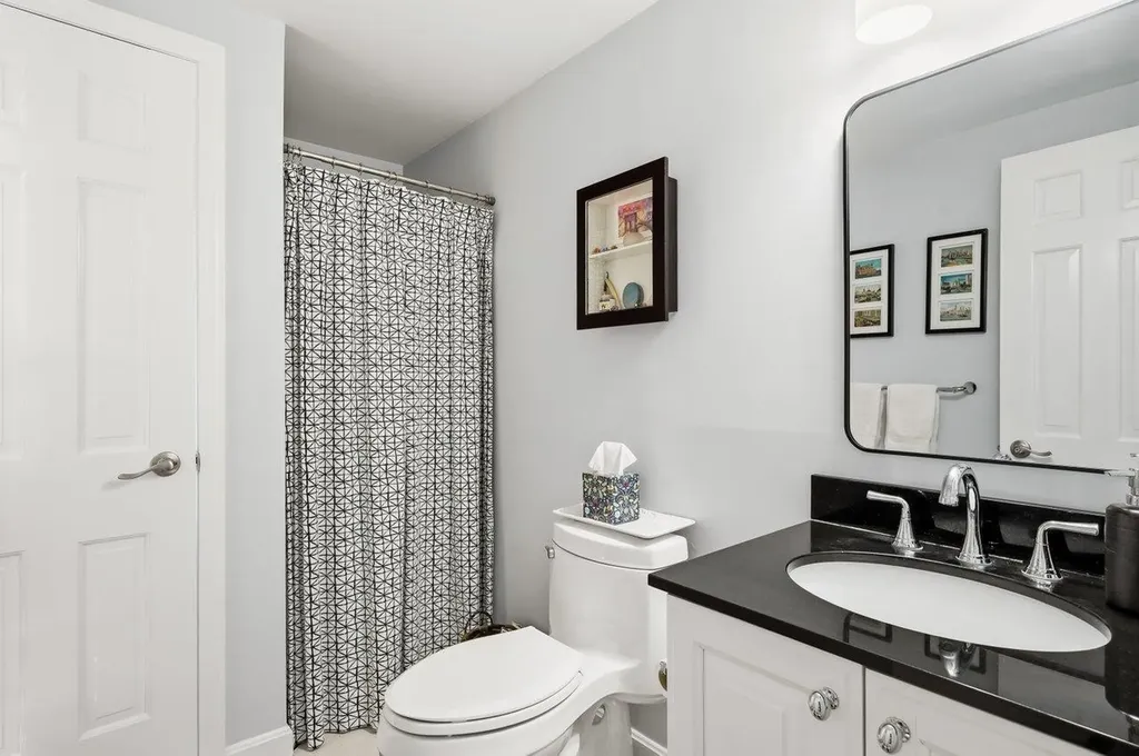 3 Moss Lane Madbury NH 03823