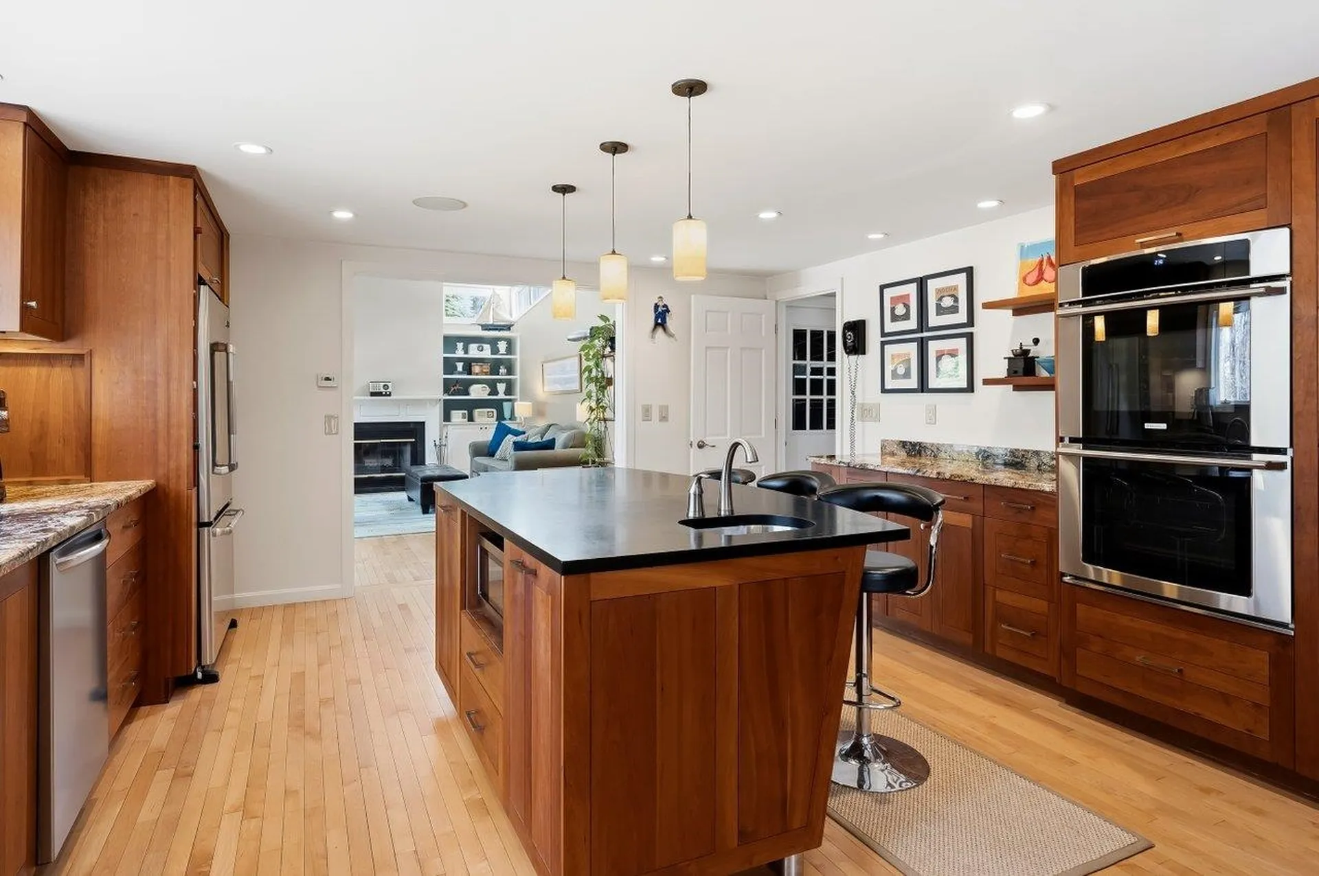 3 Moss Lane Madbury NH 03823