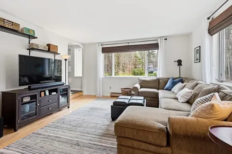 3 Moss Lane Madbury NH 03823