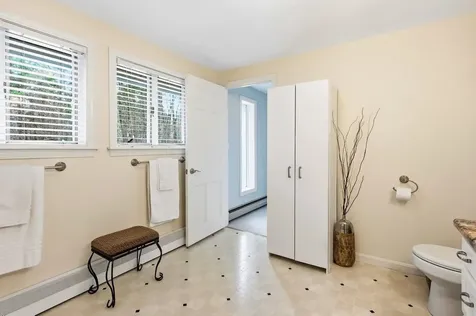 3 Moss Lane Madbury NH 03823