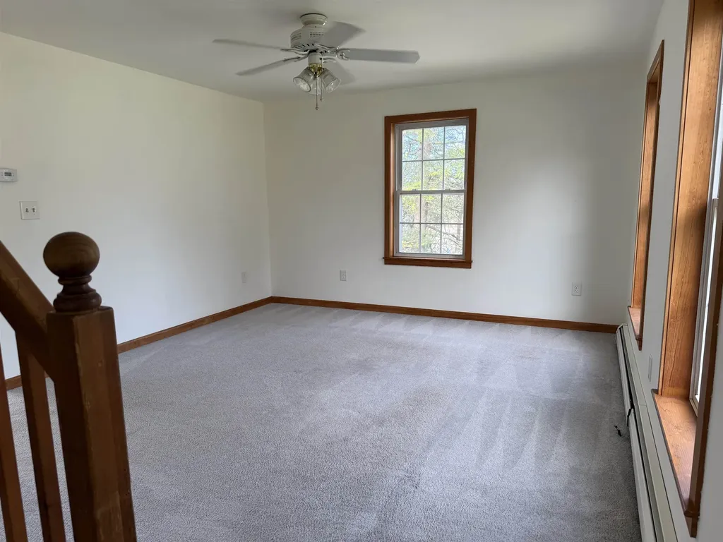 103 Sherwood Circle Brattleboro VT 05301
