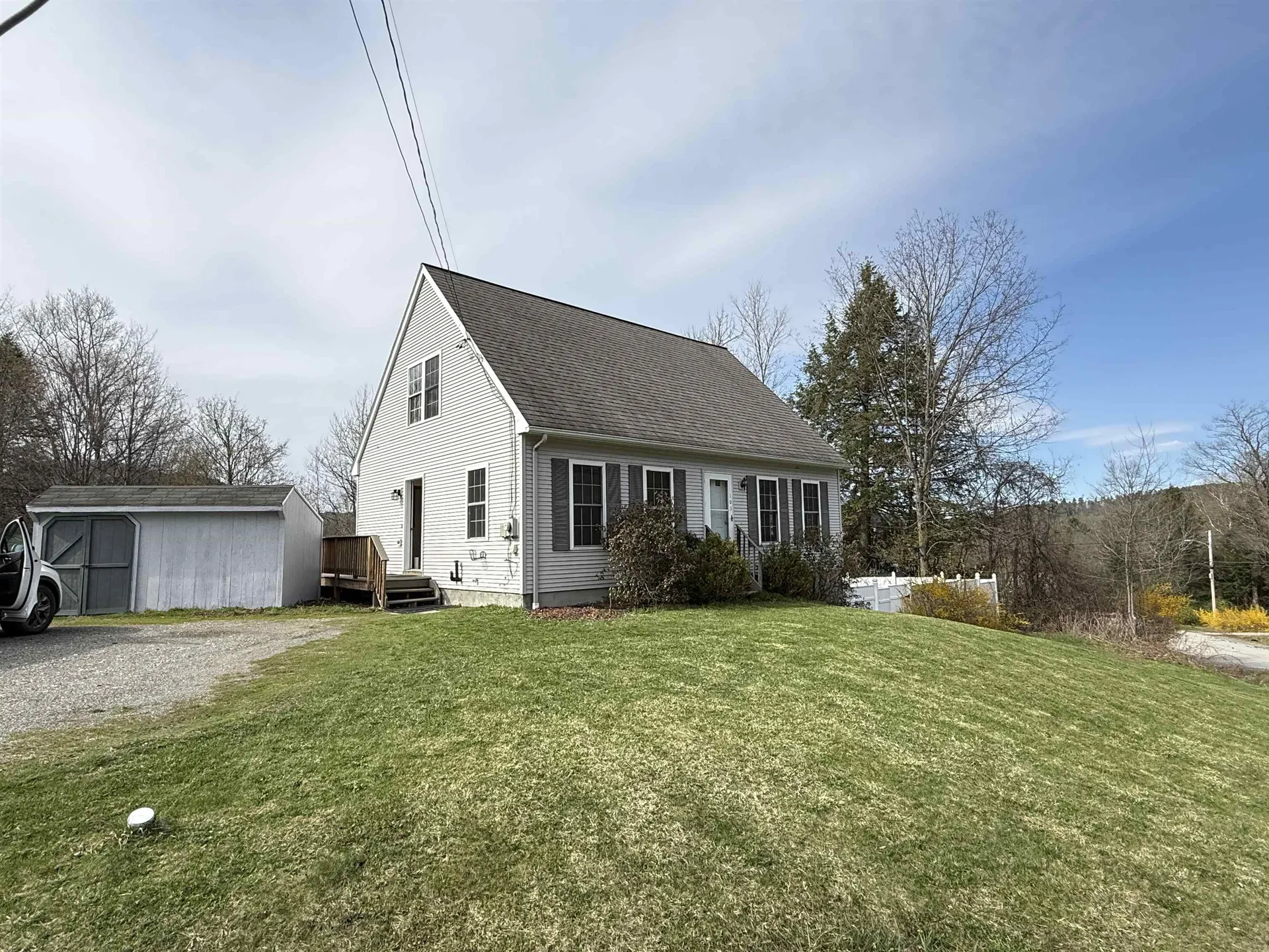 103 Sherwood Circle Brattleboro VT 05301
