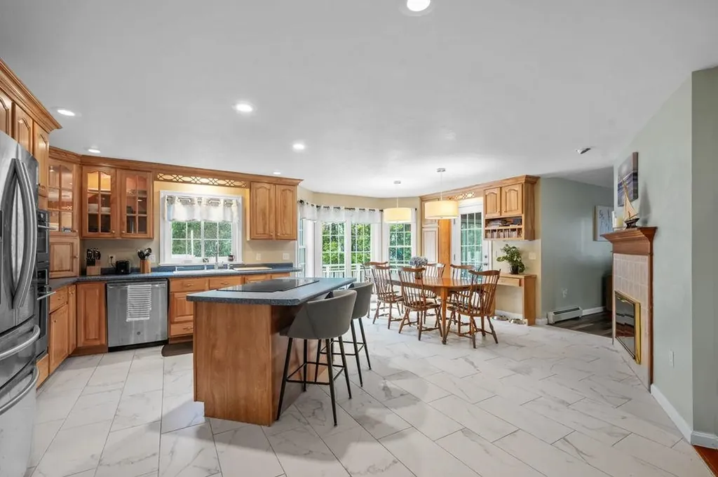 11 Witch Lane Plaistow NH 03865