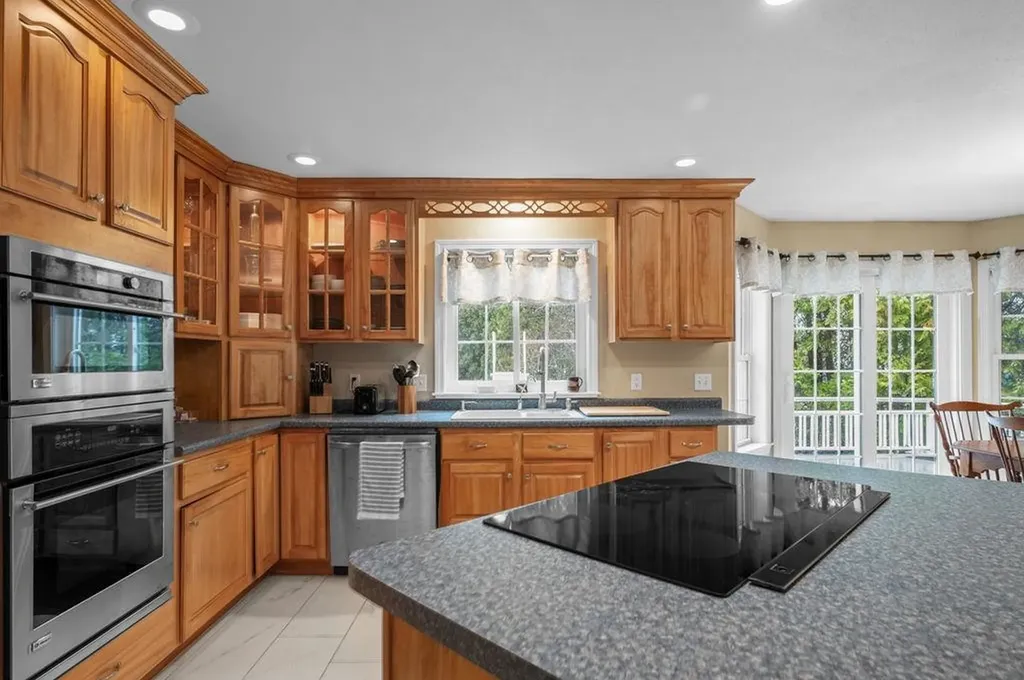 11 Witch Lane Plaistow NH 03865