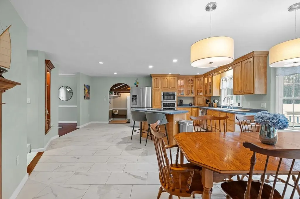 11 Witch Lane Plaistow NH 03865
