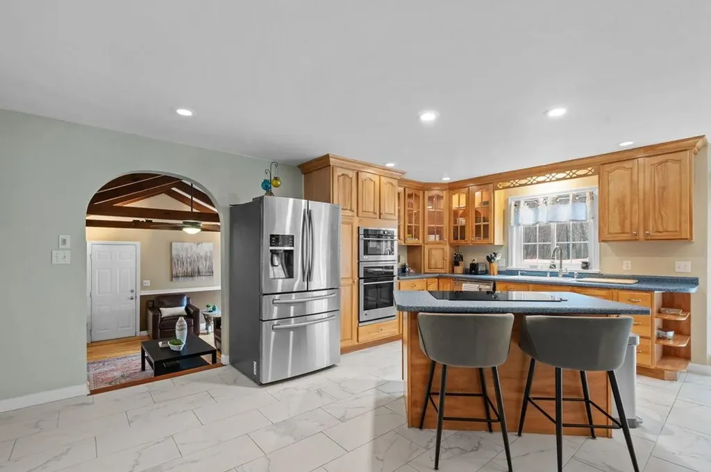 11 Witch Lane Plaistow NH 03865