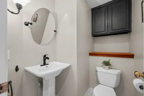 11 Witch Lane Plaistow NH 03865