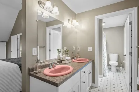 11 Witch Lane Plaistow NH 03865