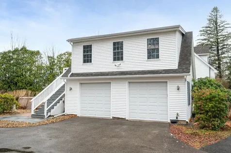 11 Witch Lane Plaistow NH 03865