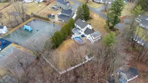 11 Witch Lane Plaistow NH 03865