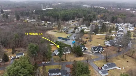 11 Witch Lane Plaistow NH 03865