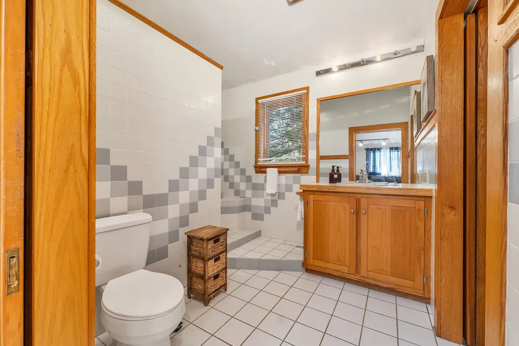 35 Valley Drive Gilford NH 03249