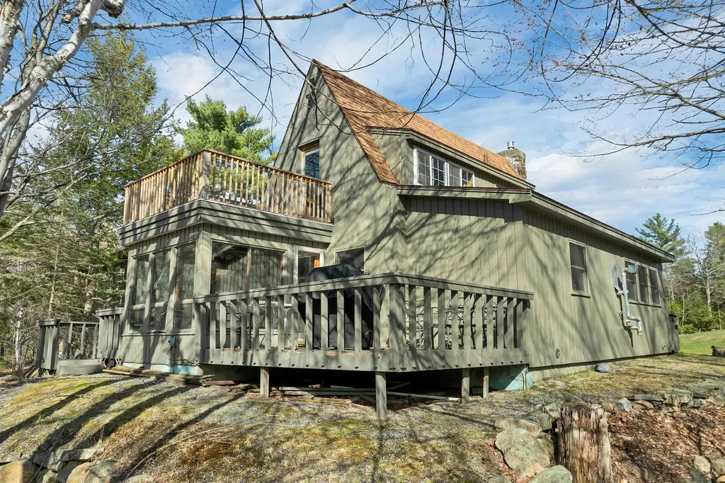 35 Valley Drive Gilford NH 03249