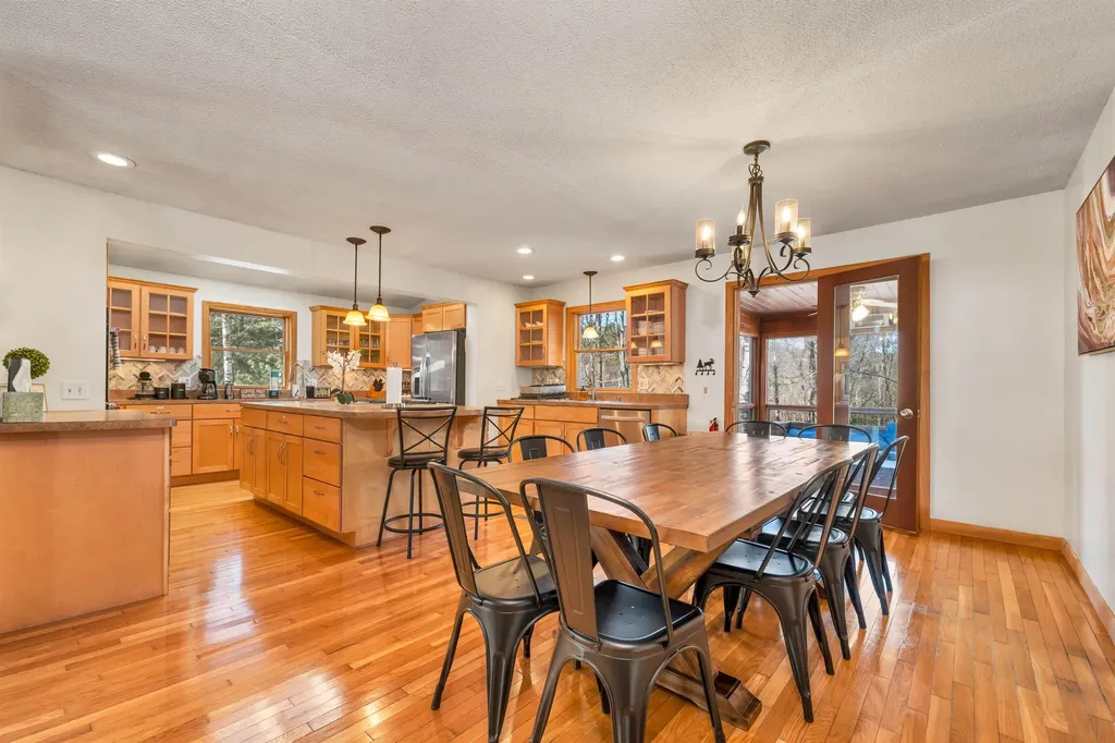 35 Valley Drive Gilford NH 03249