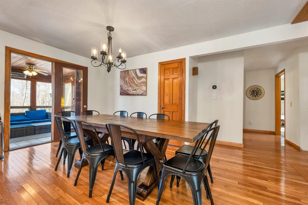 35 Valley Drive Gilford NH 03249