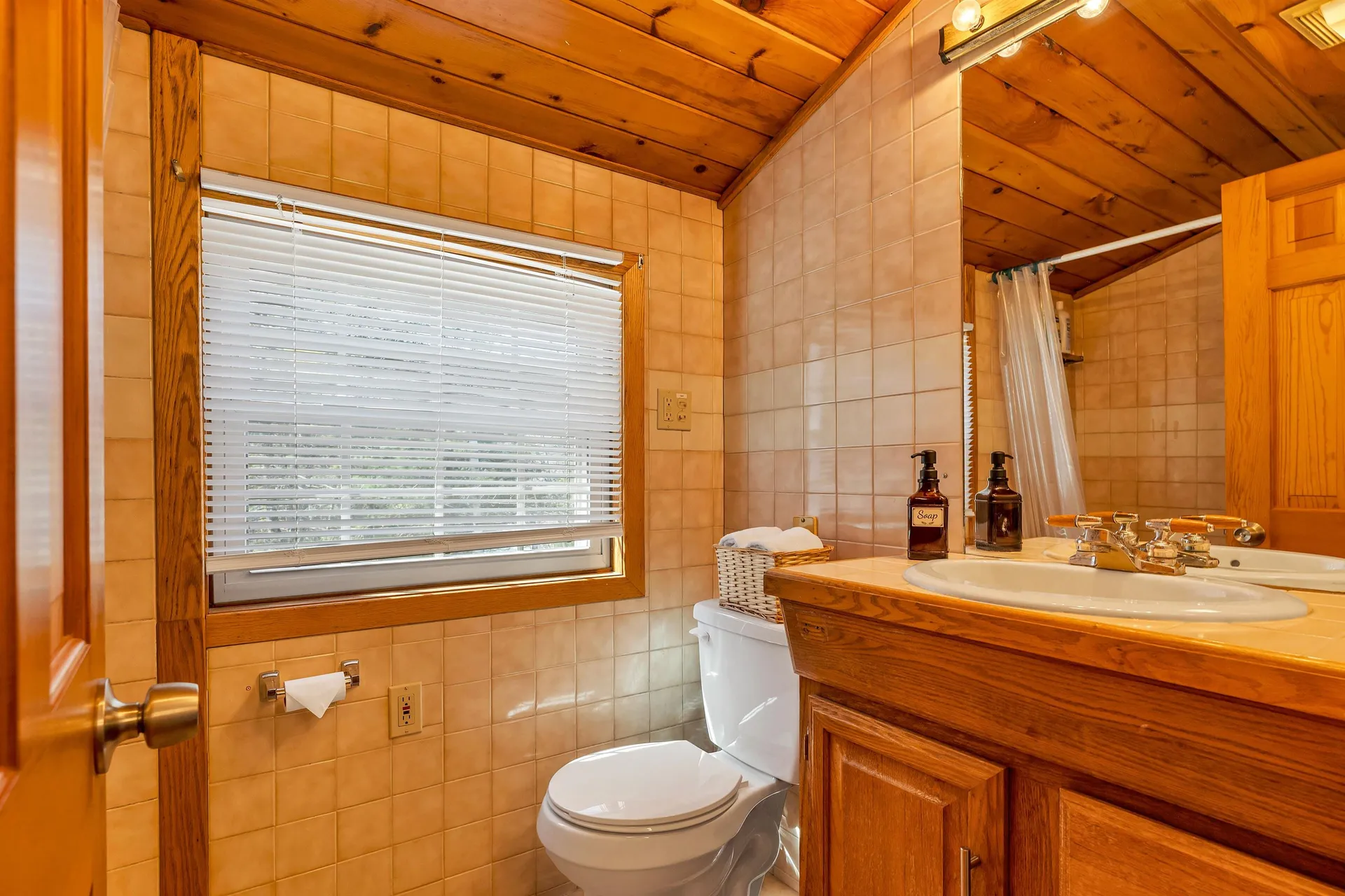 35 Valley Drive Gilford NH 03249