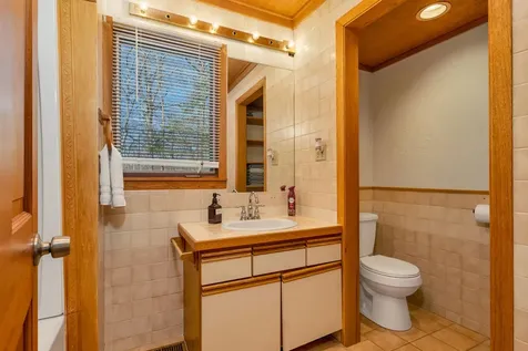 35 Valley Drive Gilford NH 03249