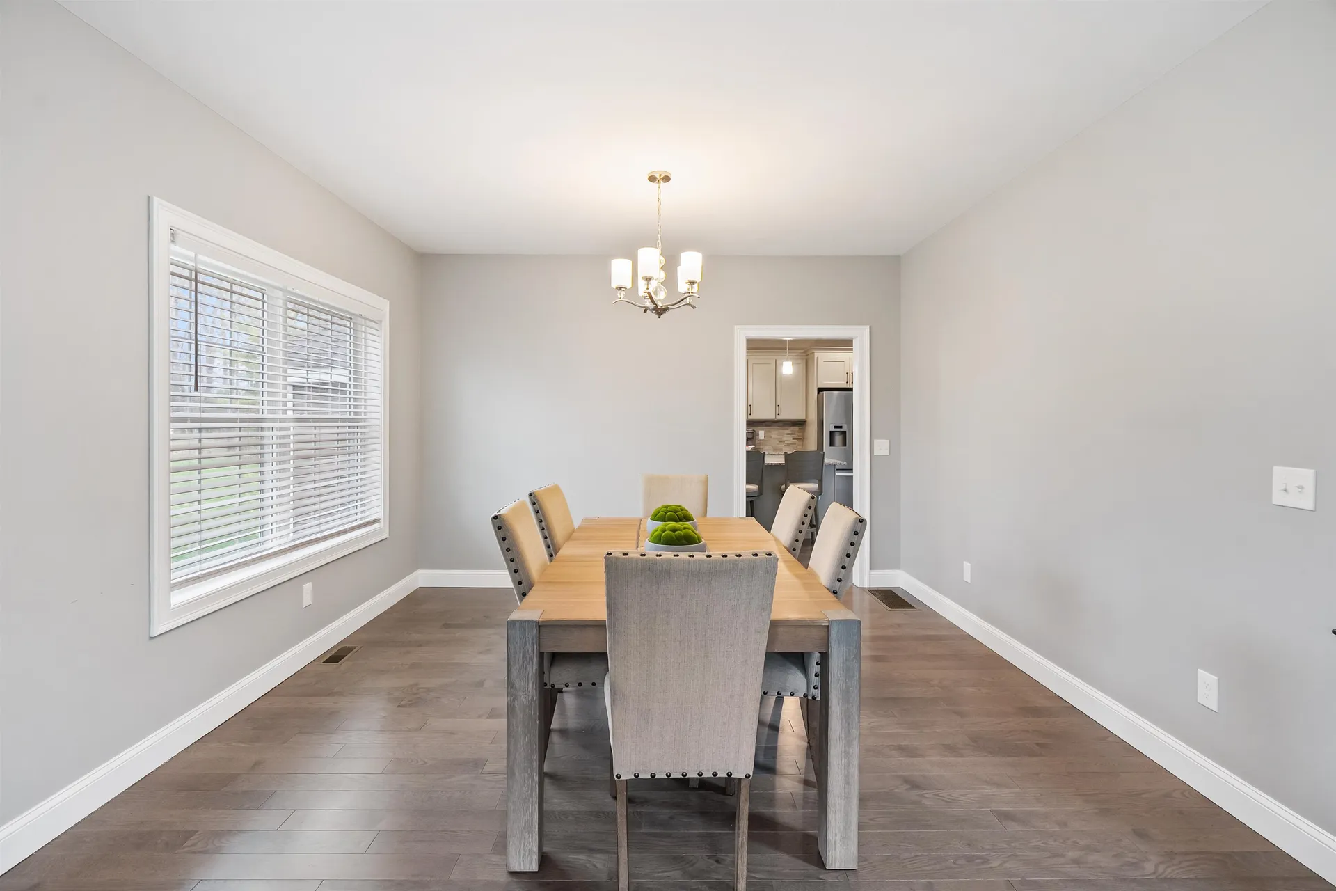 44 Sheffield Street Windham NH 03087