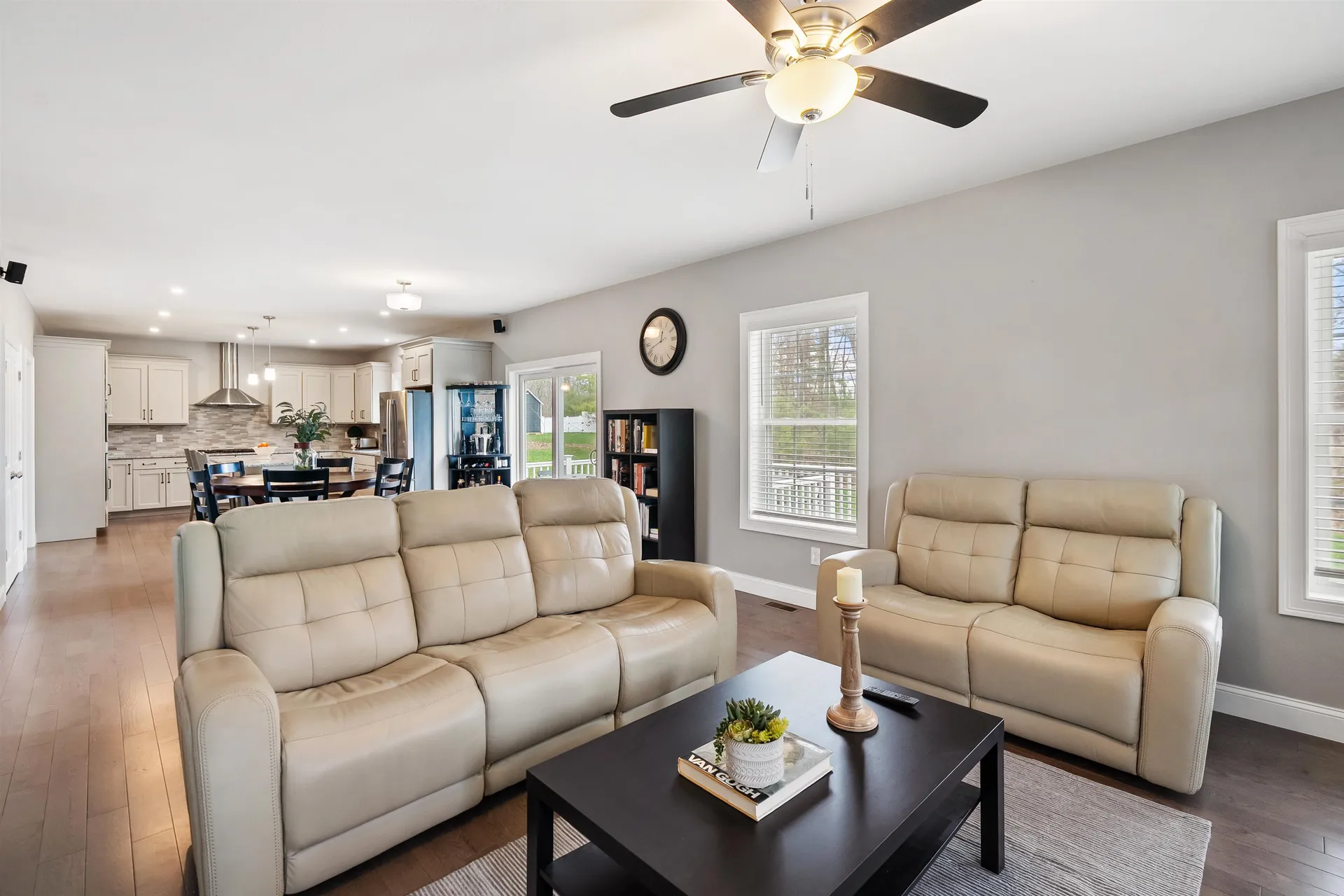 44 Sheffield Street Windham NH 03087