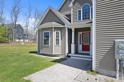 44 Sheffield Street Windham NH 03087