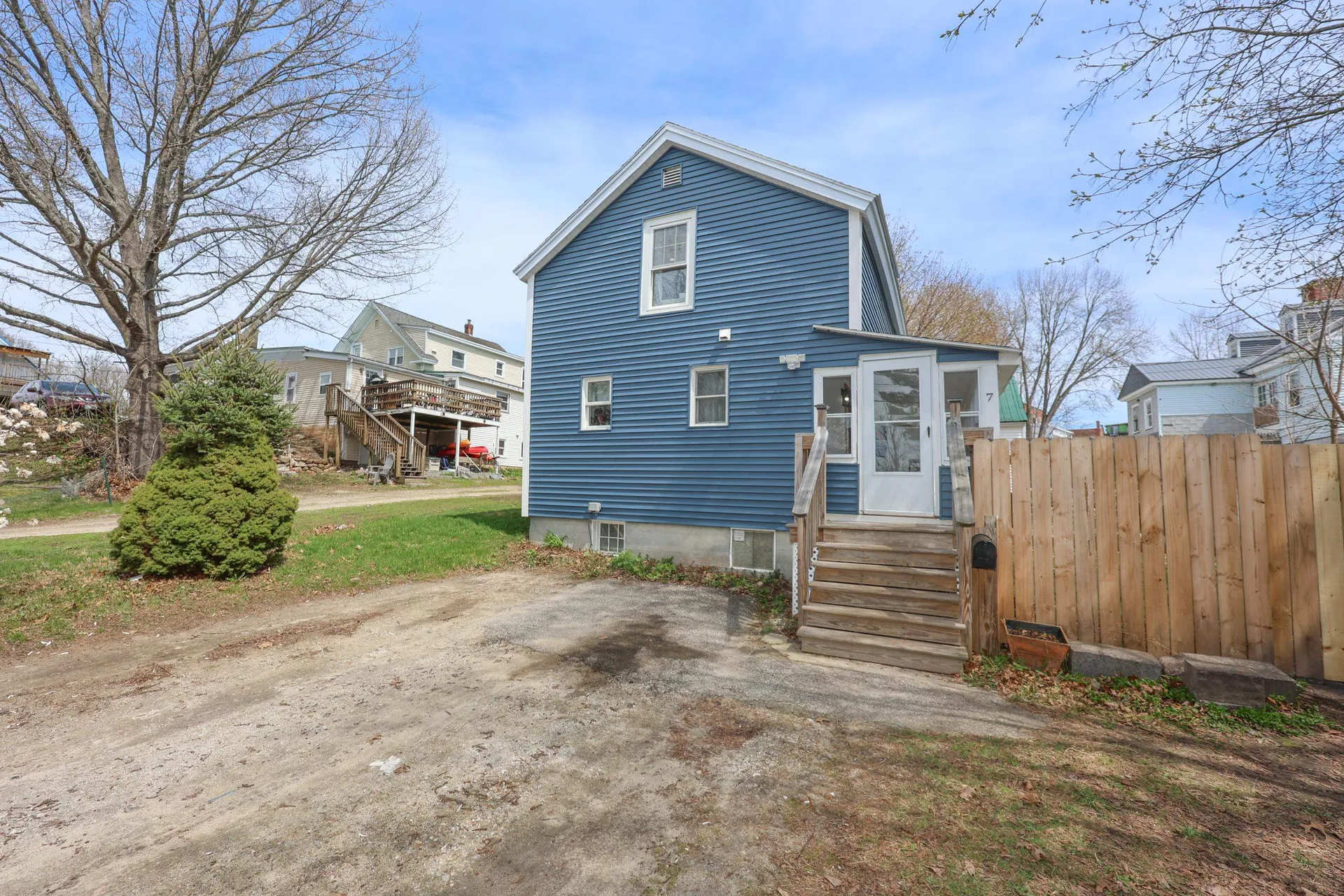 7 High Street Pembroke NH 03275