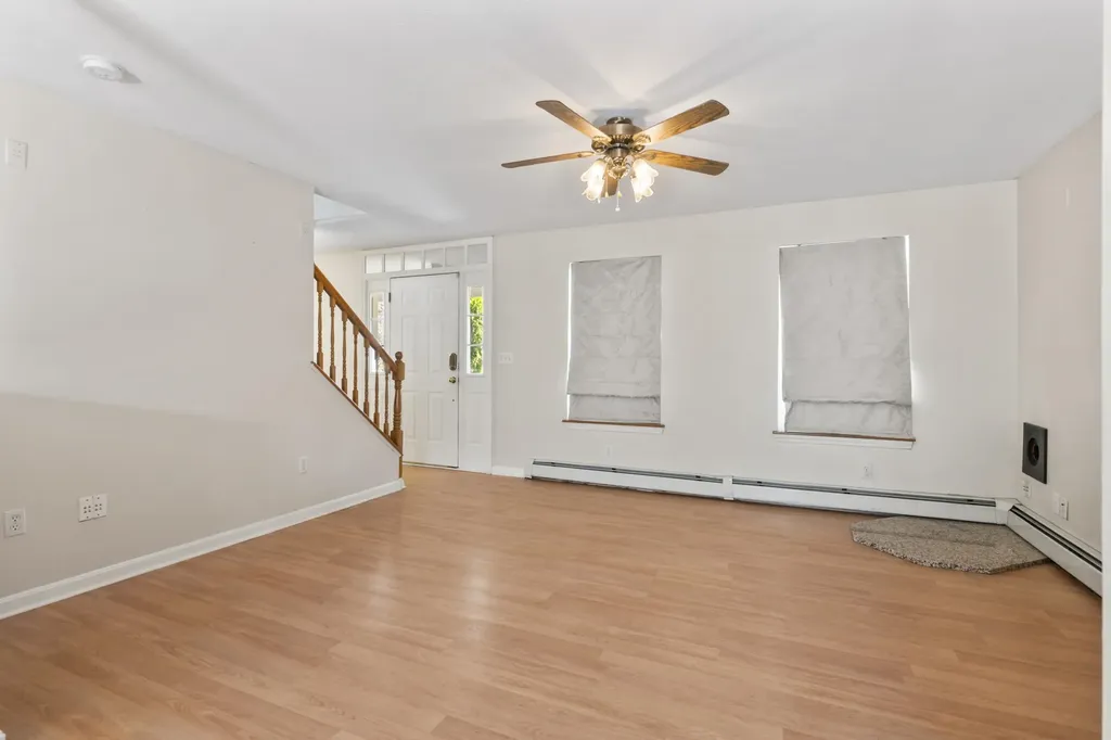 8 Elliott Road Gorham ME 04038