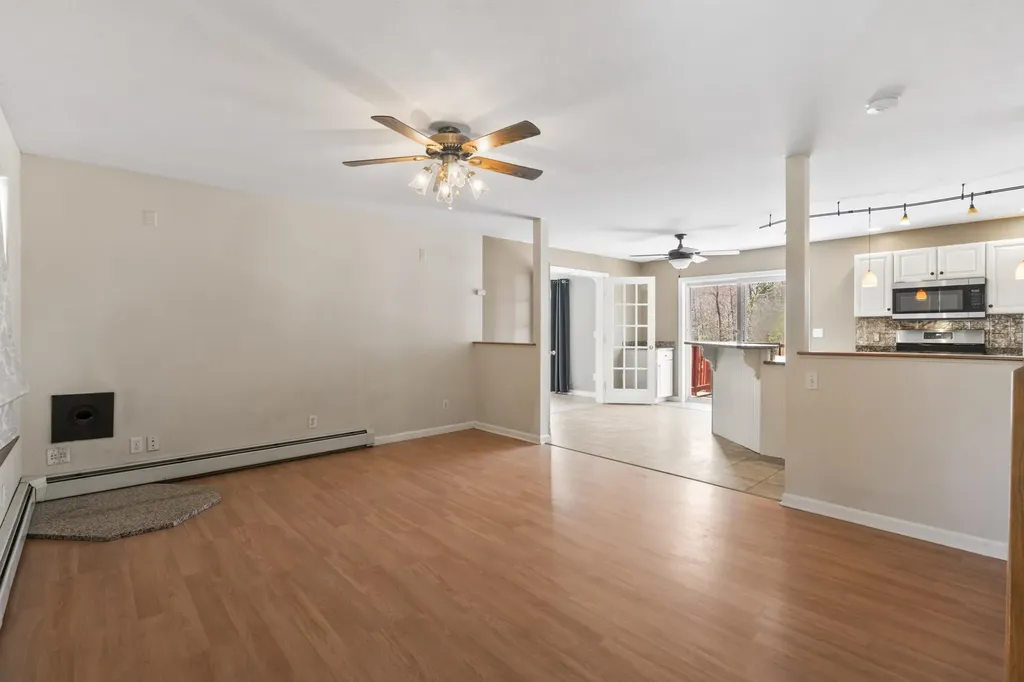 8 Elliott Road Gorham ME 04038