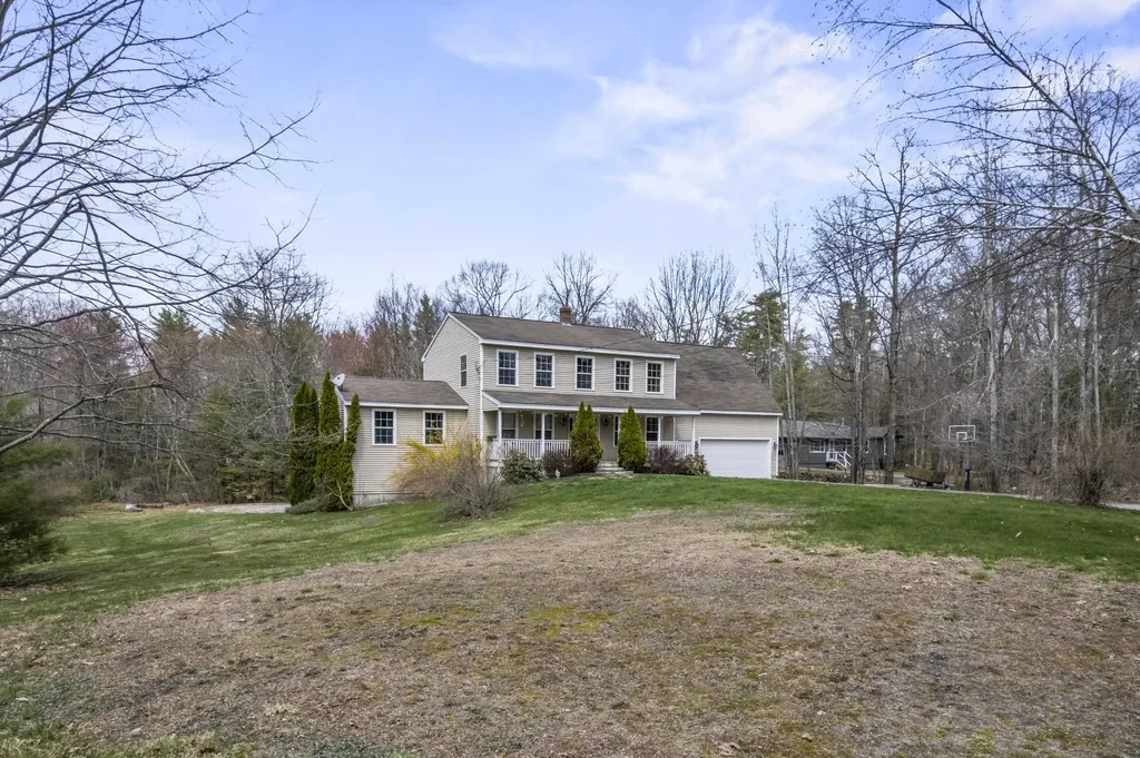 8 Elliott Road Gorham ME 04038
