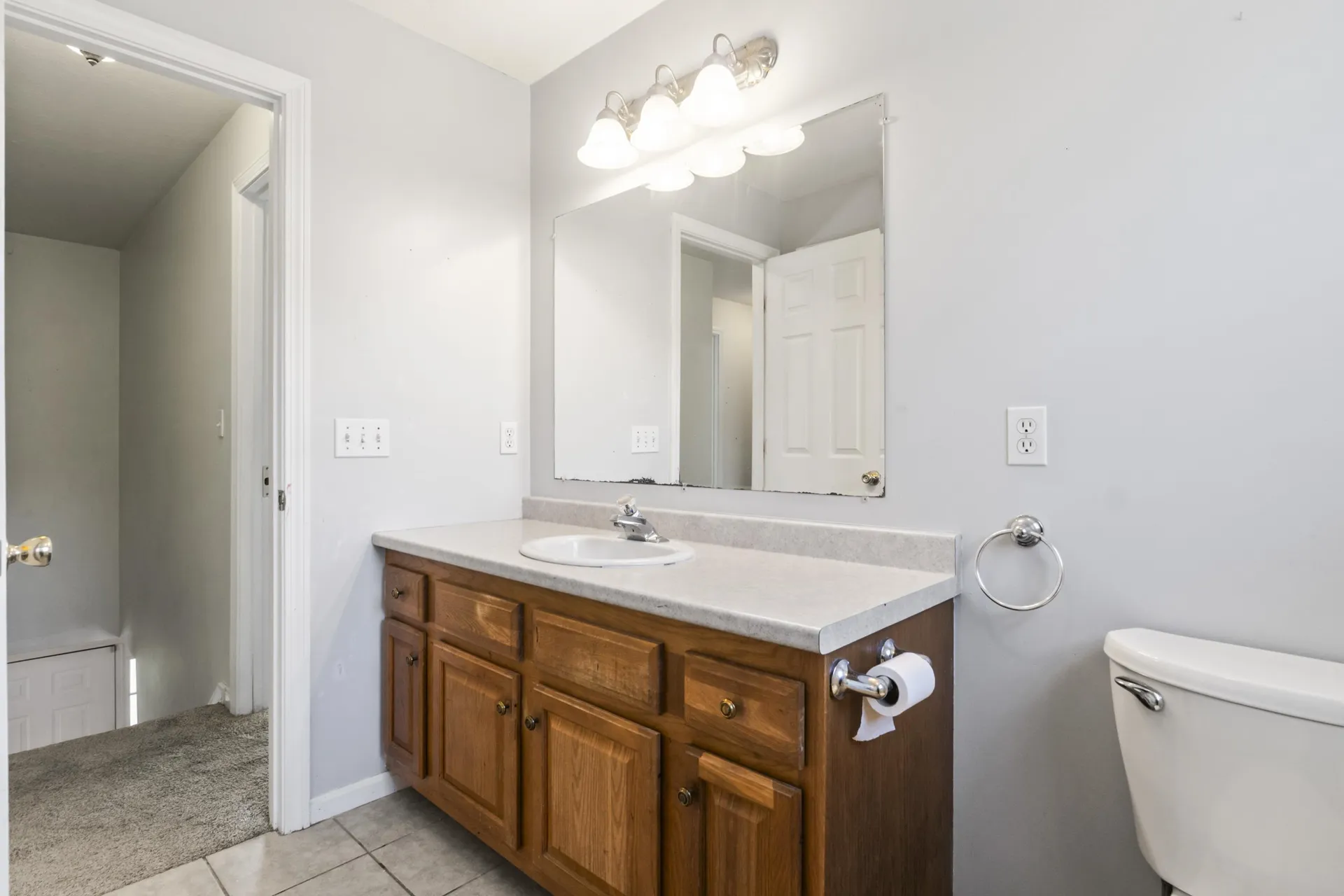 8 Elliott Road Gorham ME 04038