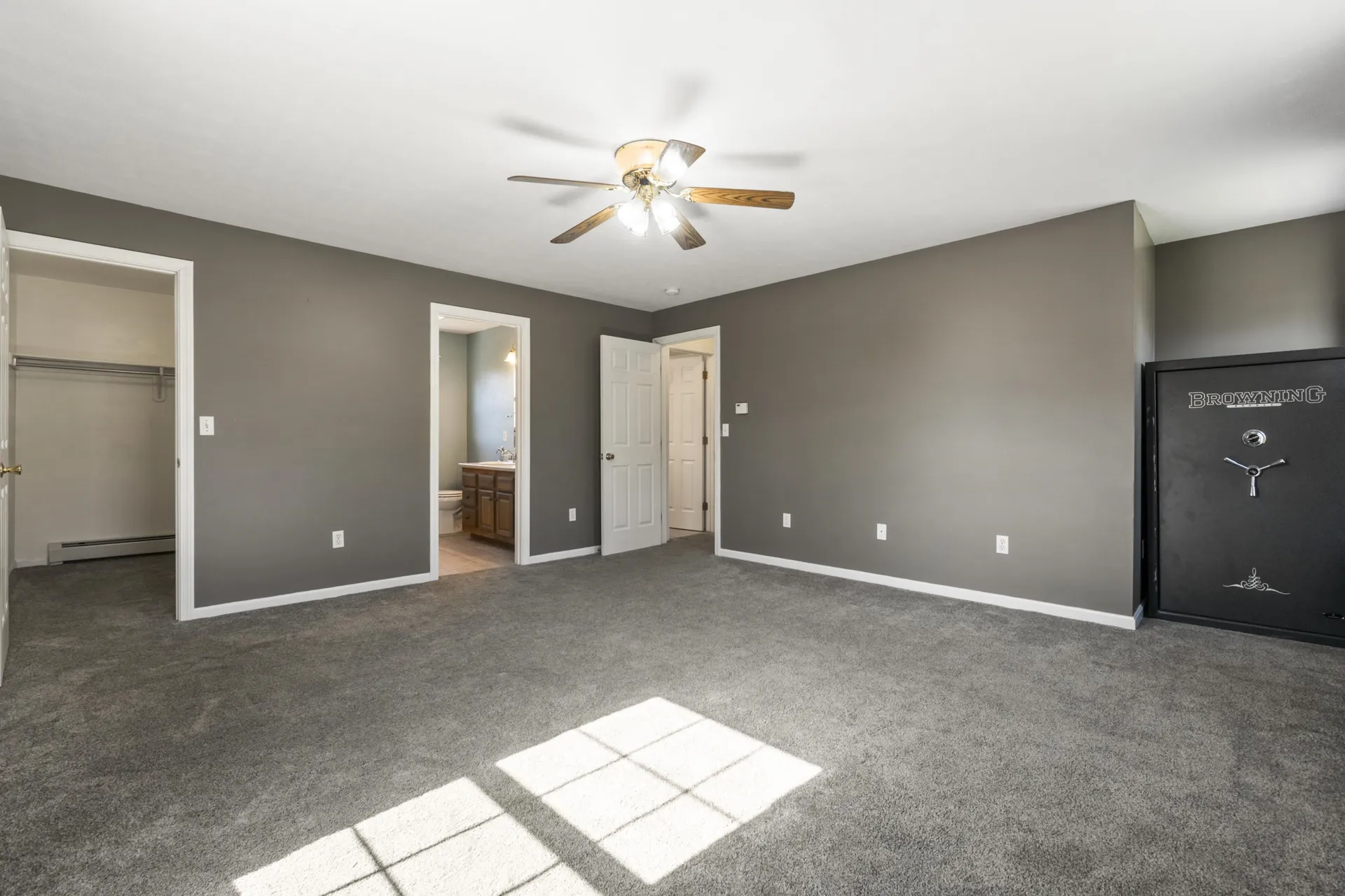 8 Elliott Road Gorham ME 04038
