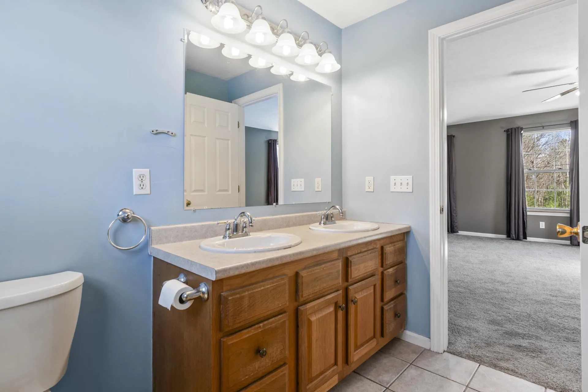 8 Elliott Road Gorham ME 04038