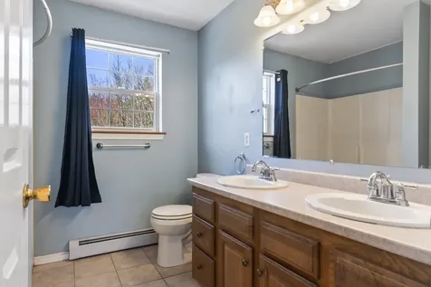 8 Elliott Road Gorham ME 04038
