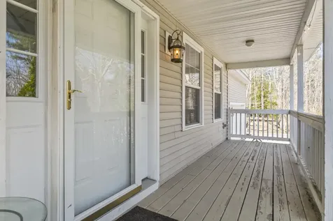 8 Elliott Road Gorham ME 04038
