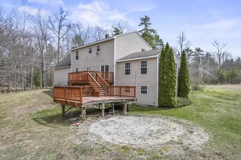 8 Elliott Road Gorham ME 04038