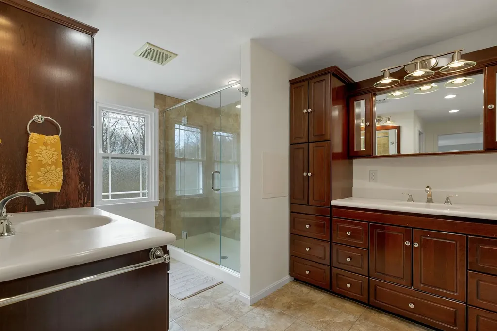 29 Orchard Drive Hollis NH 03049-0565