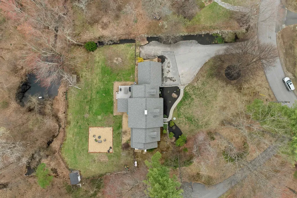 29 Orchard Drive Hollis NH 03049-0565