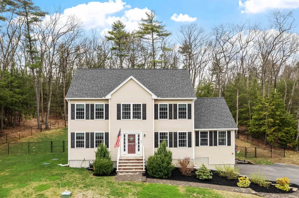 1 Brandy Rock Road Derry NH 03038
