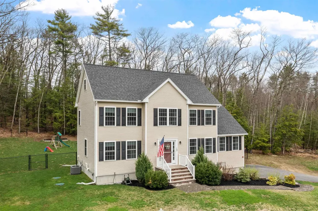 1 Brandy Rock Road Derry NH 03038