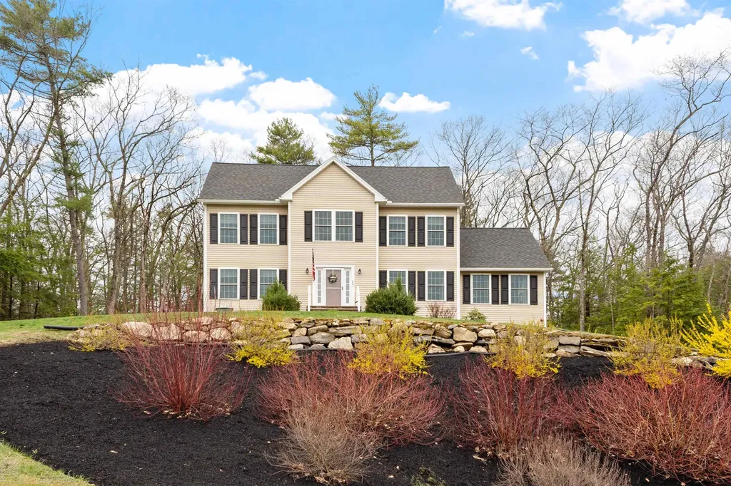 1 Brandy Rock Road Derry NH 03038
