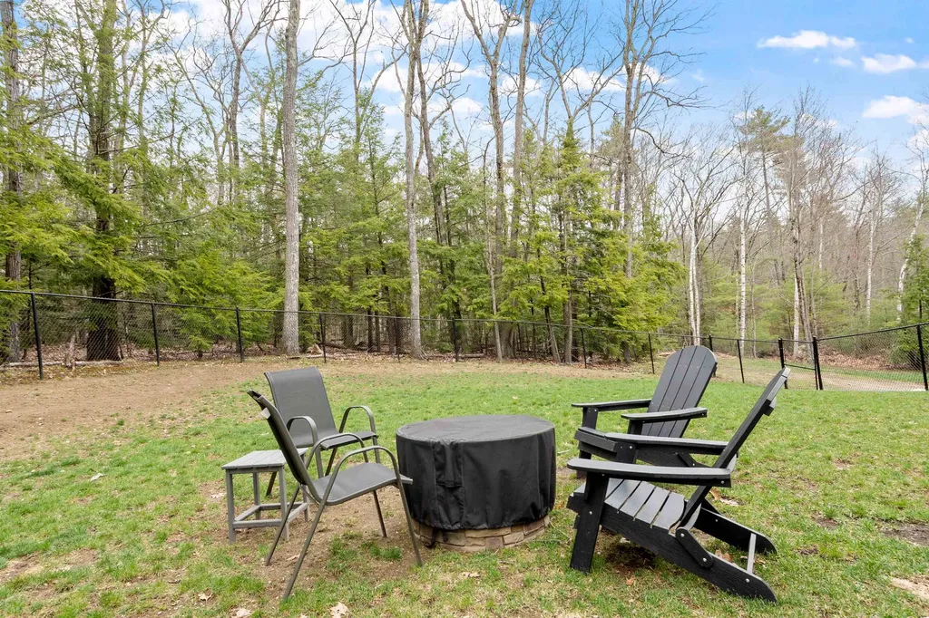 1 Brandy Rock Road Derry NH 03038