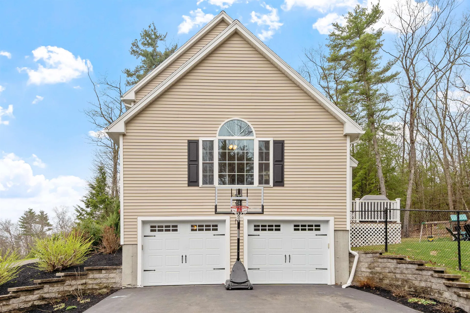 1 Brandy Rock Road Derry NH 03038