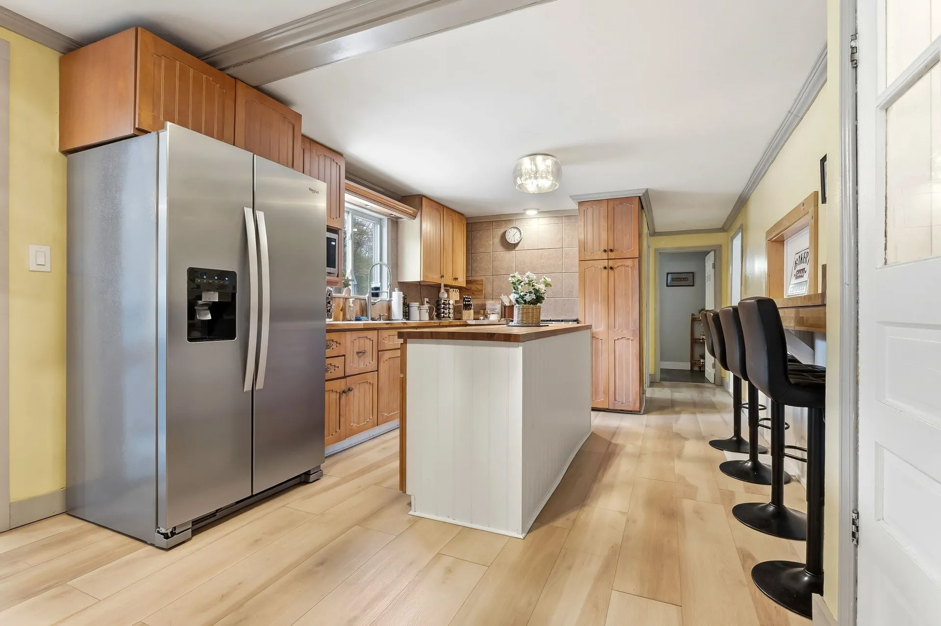 182 S Main Street Newton NH 03858