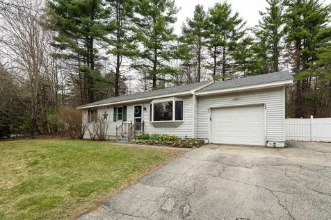 4 Alexander Avenue Newport NH 03773