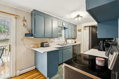 4 Alexander Avenue Newport NH 03773