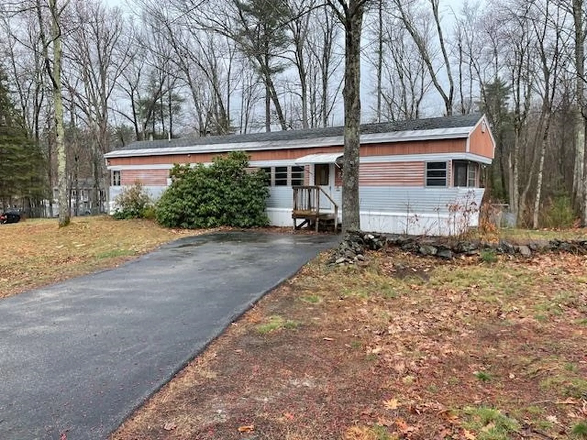 10 Fox Lane Rochester NH 03867