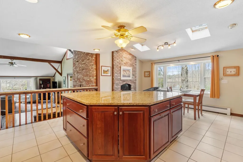 76 English Range Road Derry NH 03038