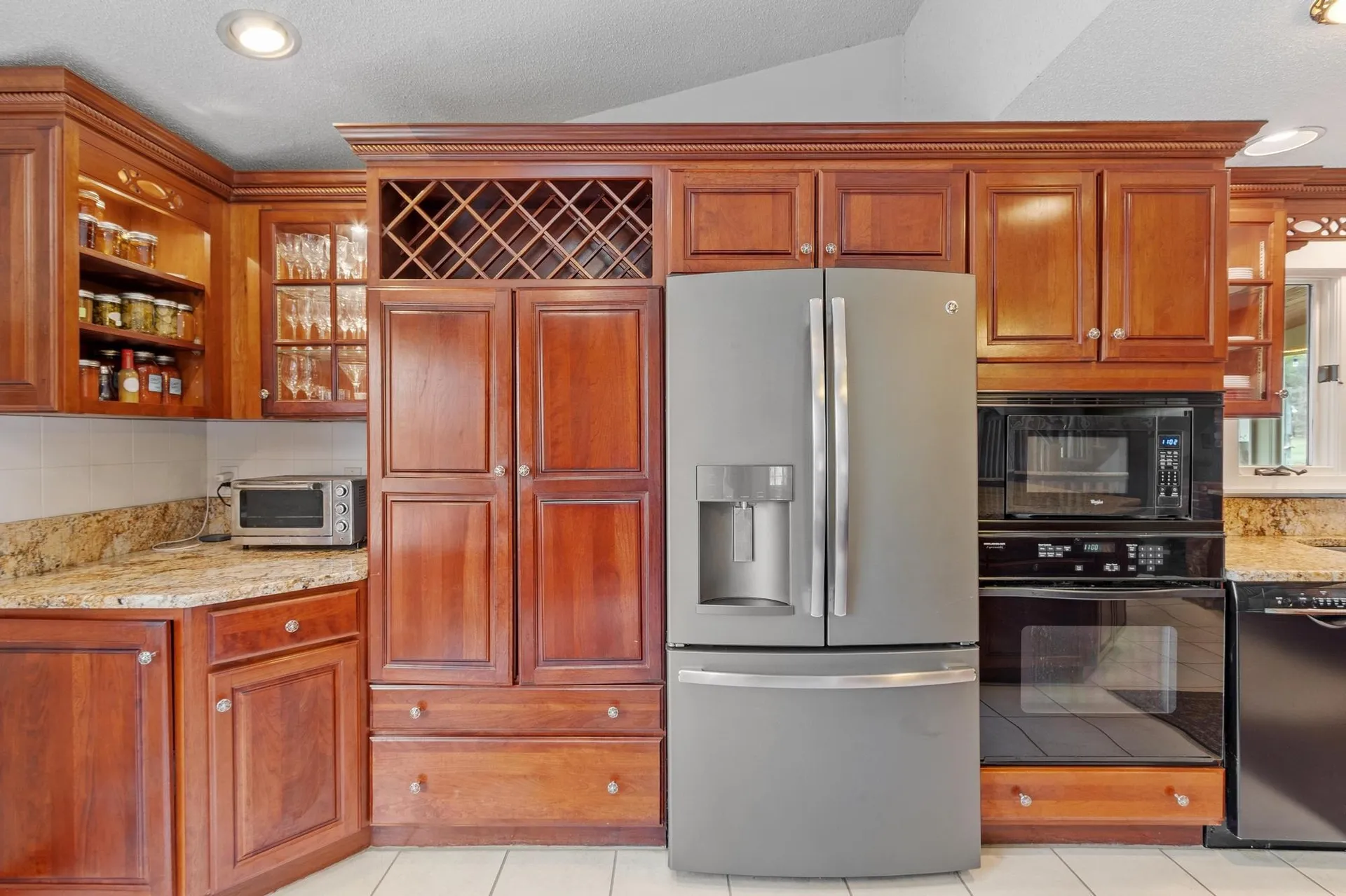 76 English Range Road Derry NH 03038