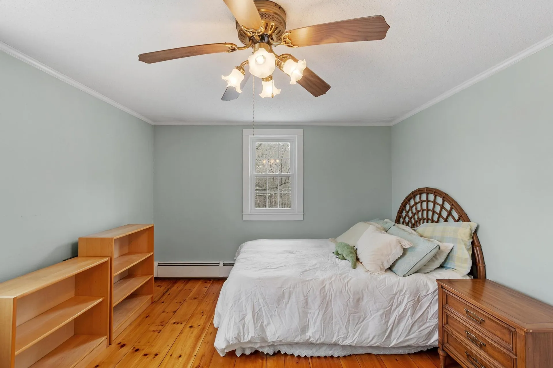 76 English Range Road Derry NH 03038