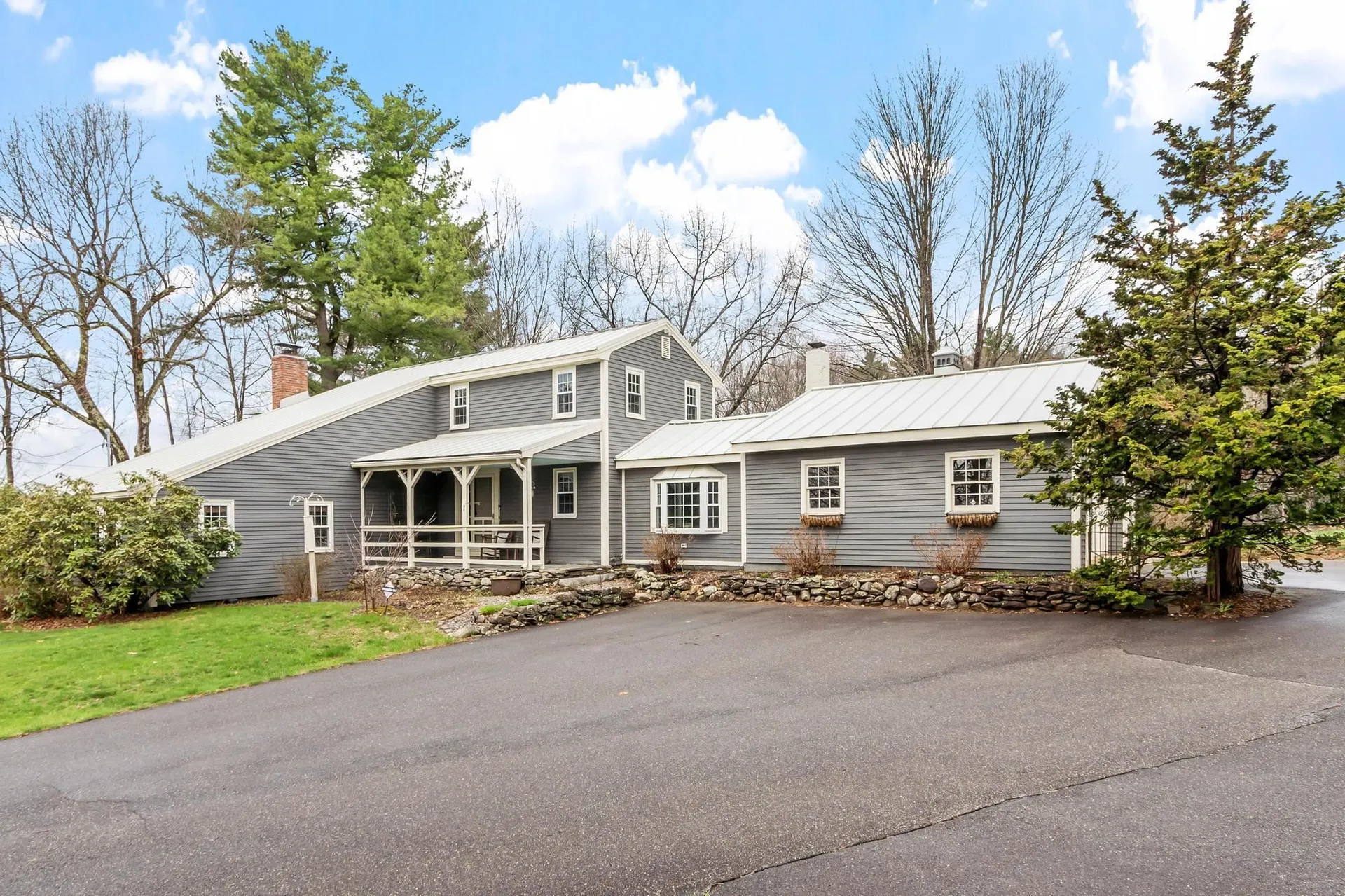76 English Range Road Derry NH 03038