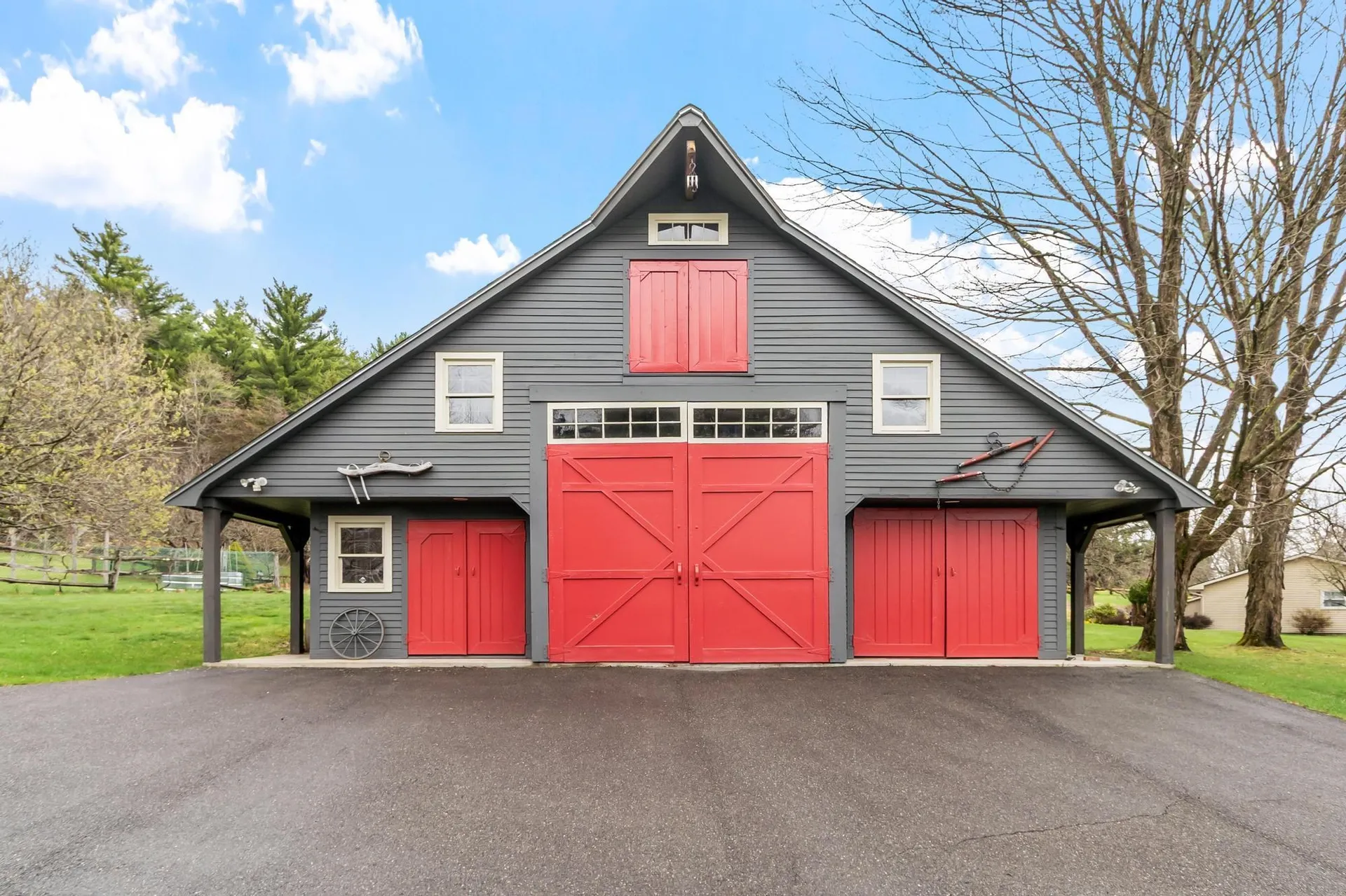 76 English Range Road Derry NH 03038